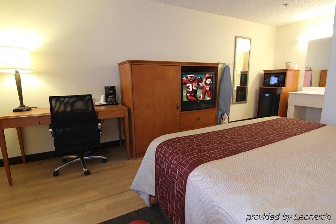 Cedar Rapids Inn Esterno foto
